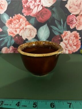 Vintage HULL Pottery Brown Ceramic Bowl with Glazed Rim